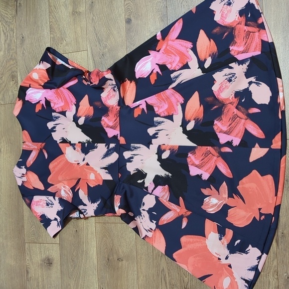 Vince Camuto Navy Floral Skater Scuba Dress Flare & A Line Fit Plus Size 18W - Picture 7 of 9